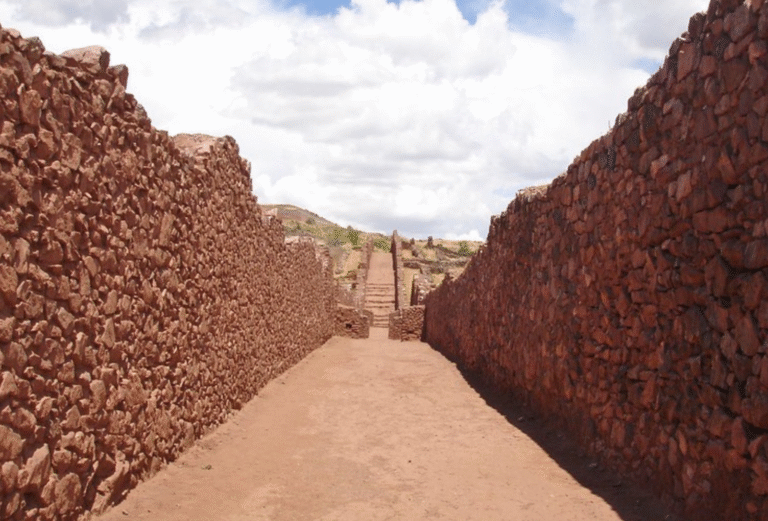 valle sur cusco Pikillacta
